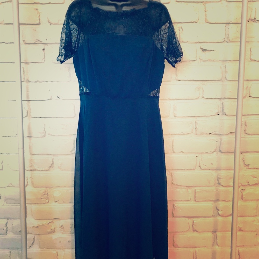 Midi dress with lace for weddings, nights out